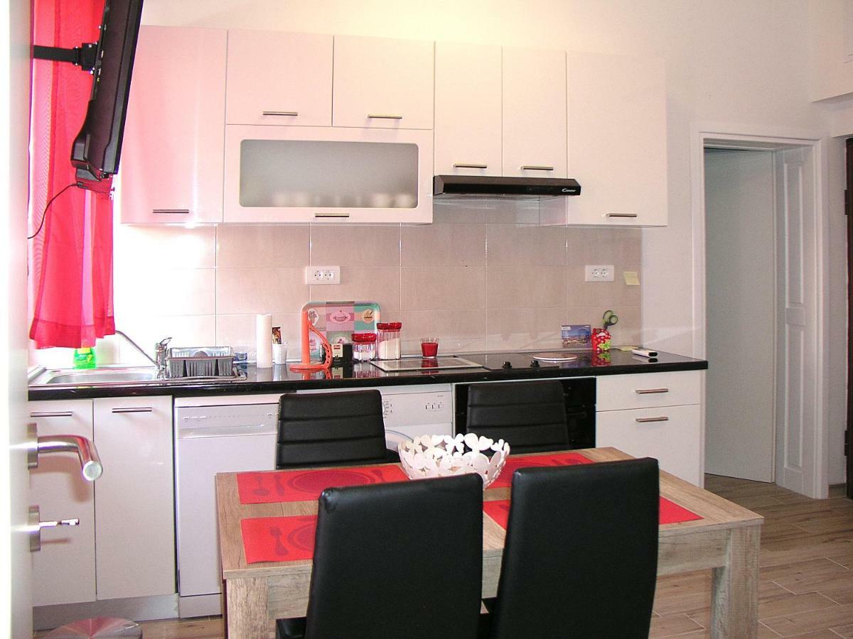 Apartmani Klara I Gracia Split Exterior foto