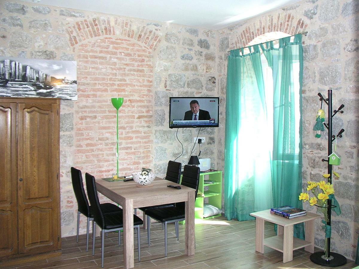 Apartmani Klara I Gracia Split Exterior foto